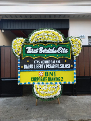 Papan Bunga Duka di Panyabungan Utara
