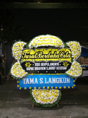 Papan Bunga Duka di Panyabungan Utara